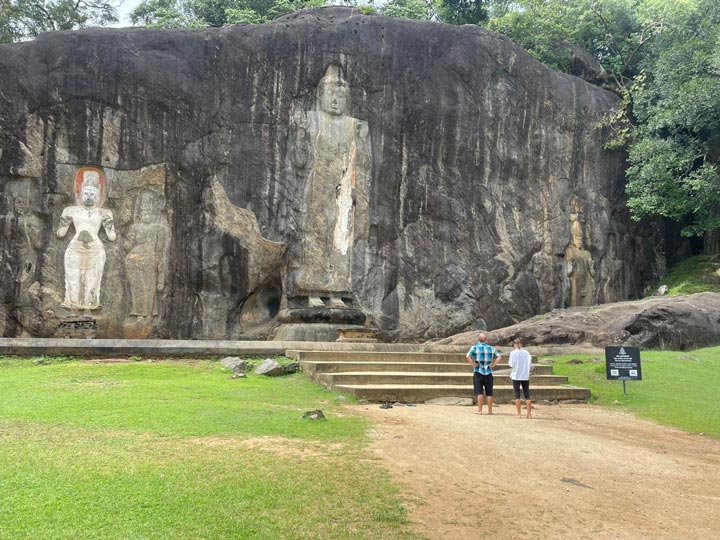 sawa travels srilanka